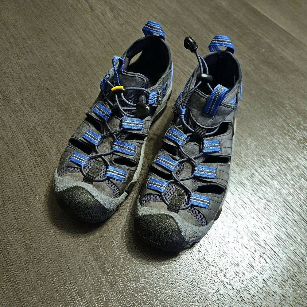 Women’s Keen Newport Sandals Size 7.5 Waterproof Gray Blue Hiking Outdoors